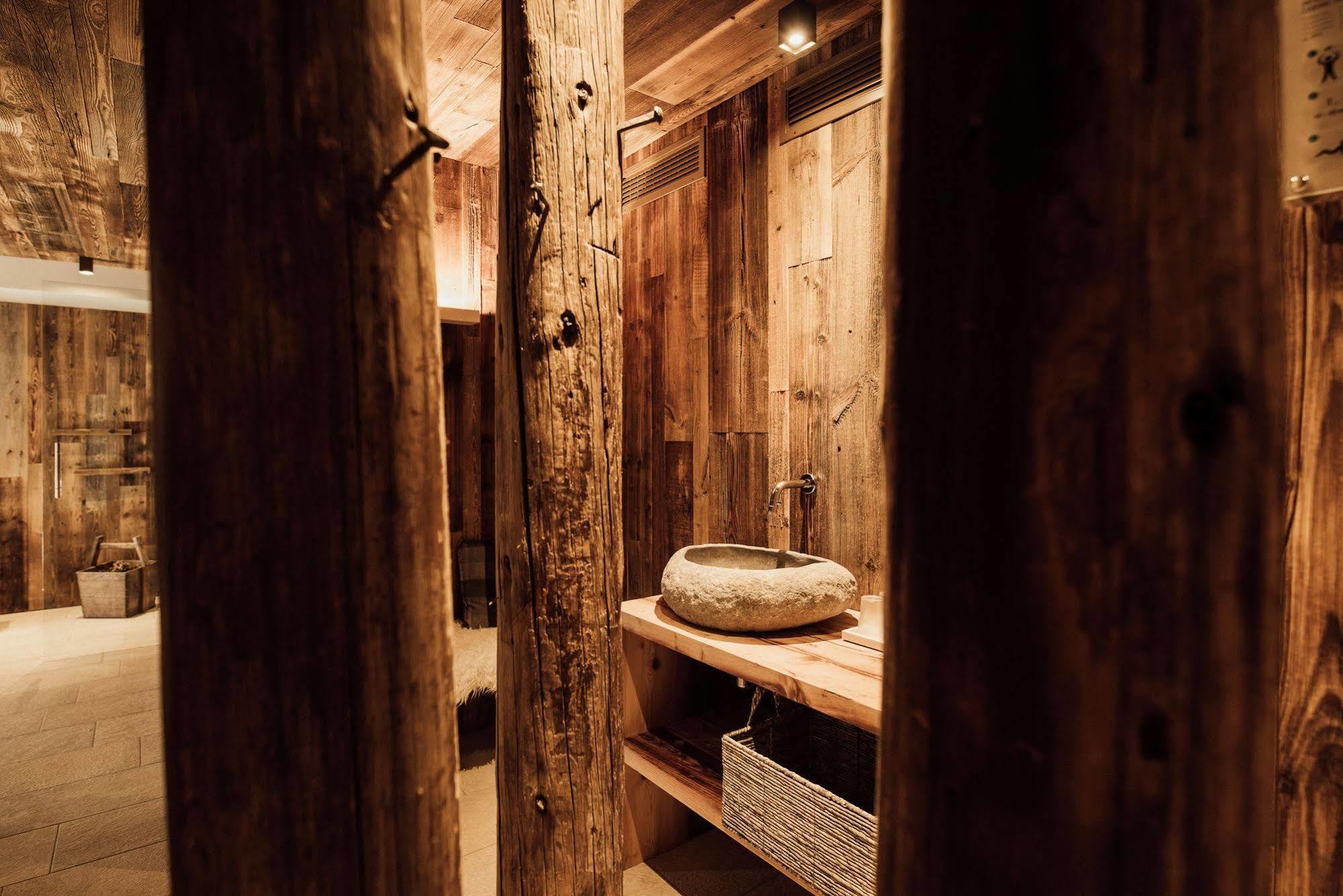 Bed & Breakfast Abis - Dolomites Rio di Pusteria Luaran gambar