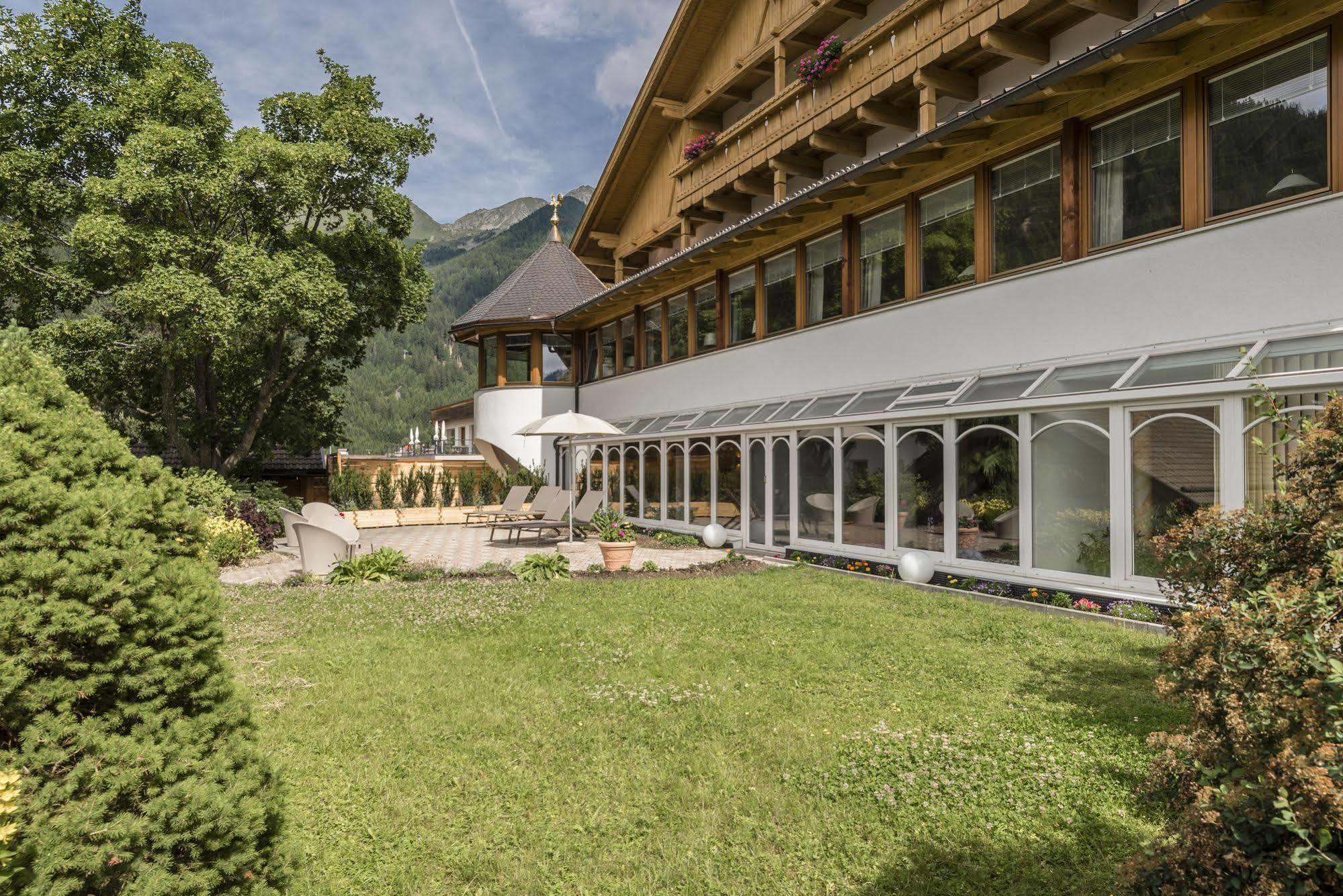 Bed & Breakfast Abis - Dolomites Rio di Pusteria Luaran gambar